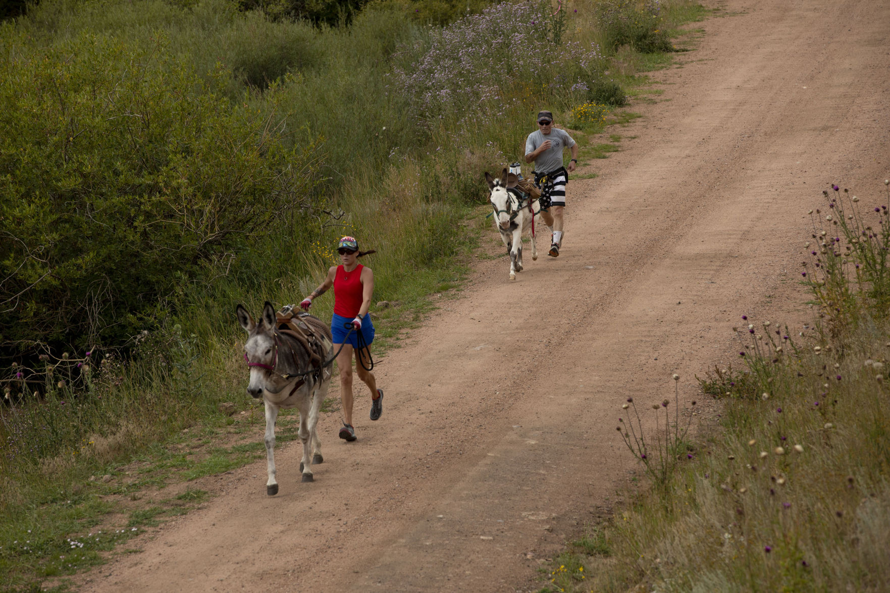 090819-news-BurroRace 04.jpg